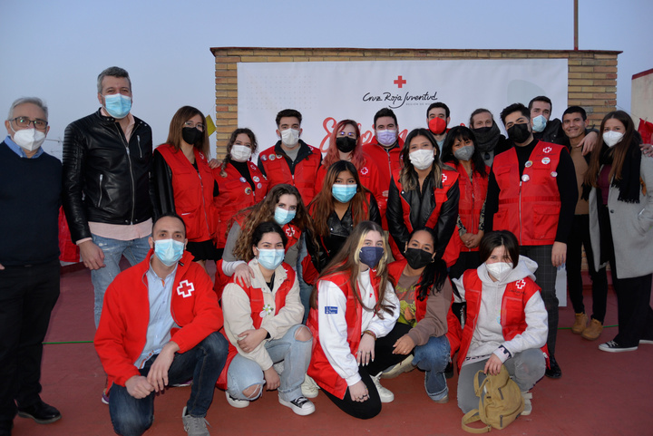 La Comunidad y Cruz Roja unen sus recursos para fomentar el voluntariado juvenil