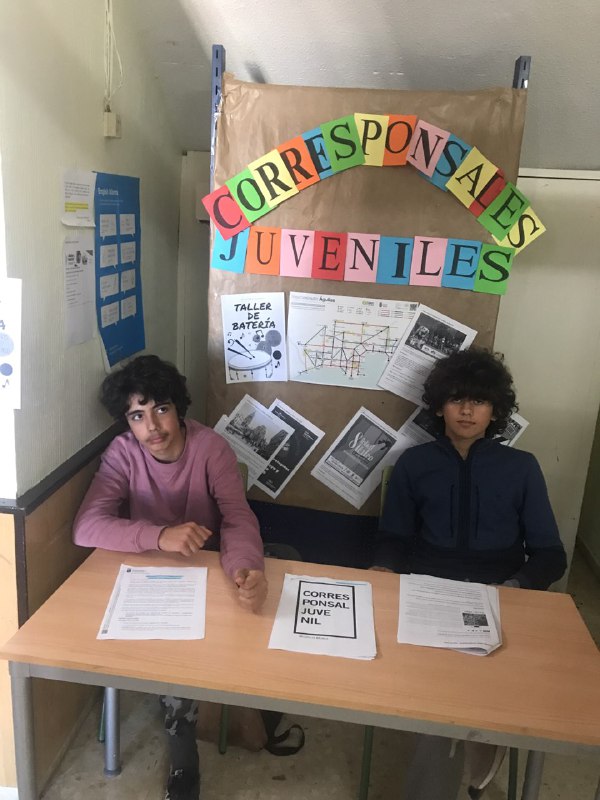 Iván e Ismael, corresponsales del IES Rey Carlos III de Águilas en su panel