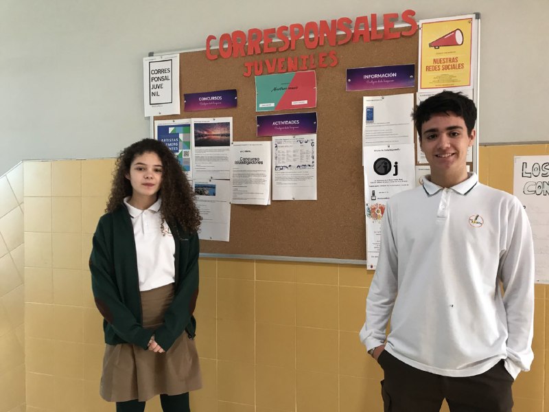 Lidia, corresponsal IES Juan de la Cierva de Totana en su panel