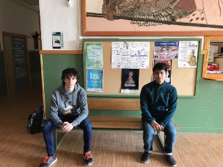 Carlos del IES Alquipir de cehegín; comparten la información a través del grupo de Delegados de Centro